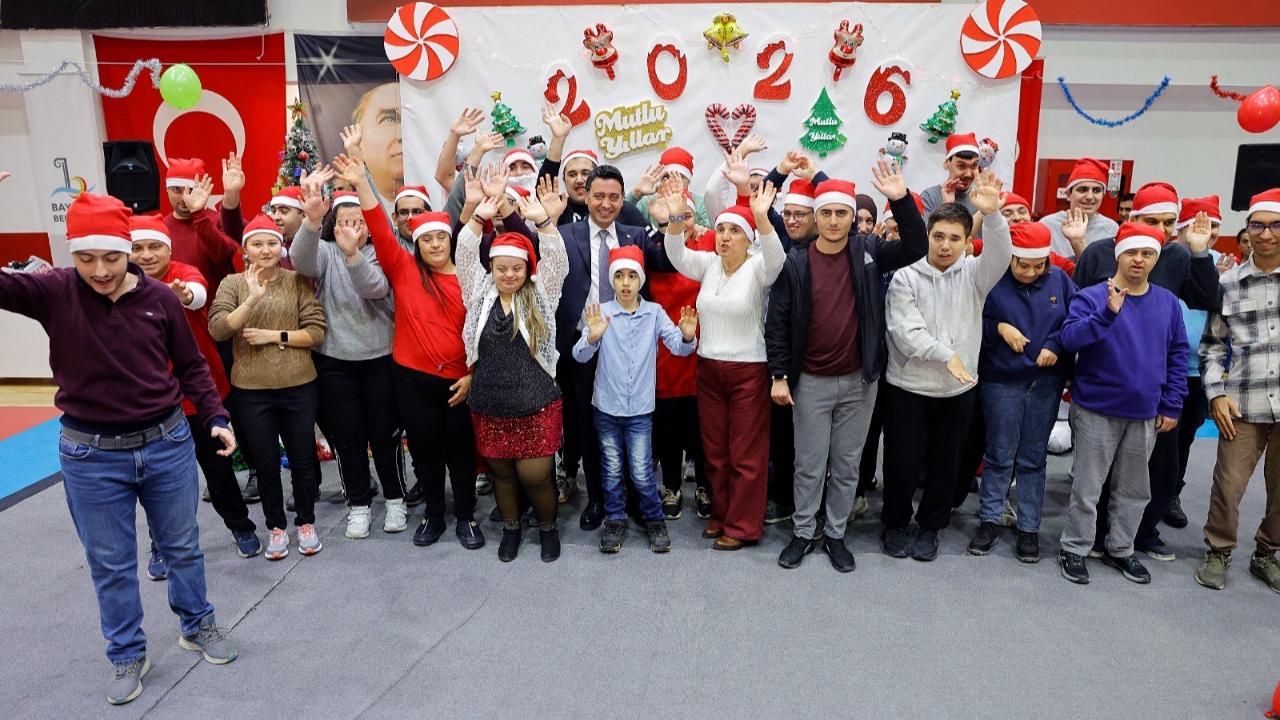 Bayraklı Belediyesi Özel Sporcularla 2026’yı Karşıladı