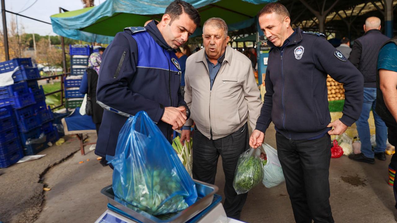 Buca Belediyesi’nden tüketiciyi koruyan uygulama