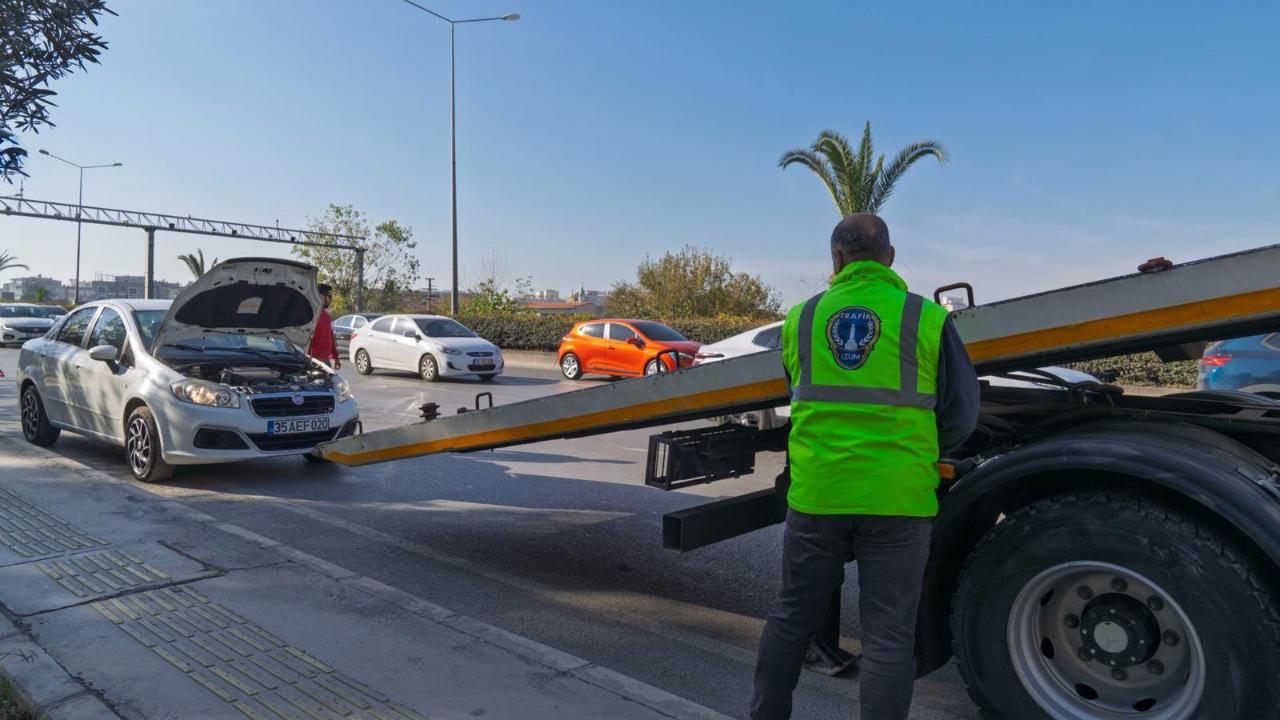 Büyükşehir’den trafiğe anında müdahale