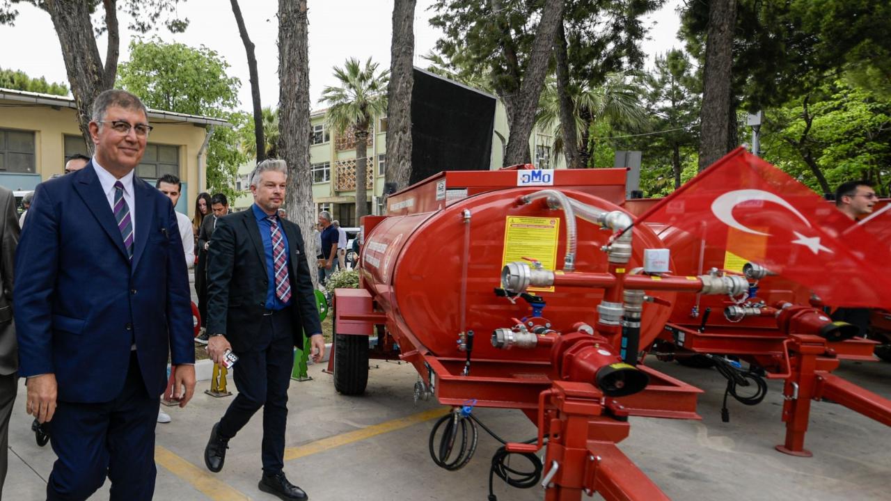 Büyükşehir’in köylere dağıttığı tankerler ormanları kurtarıyor