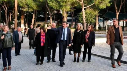 Dikili Belediyesi’nden Estetik Dokunuş: Çandarlı Meydan Projesi Hayata Geçiyor