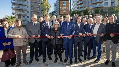 Halk Sağlığının mücadele ismi Dr. Ergün Demir'in ismi Narlıdere'de ölümsüzleşti