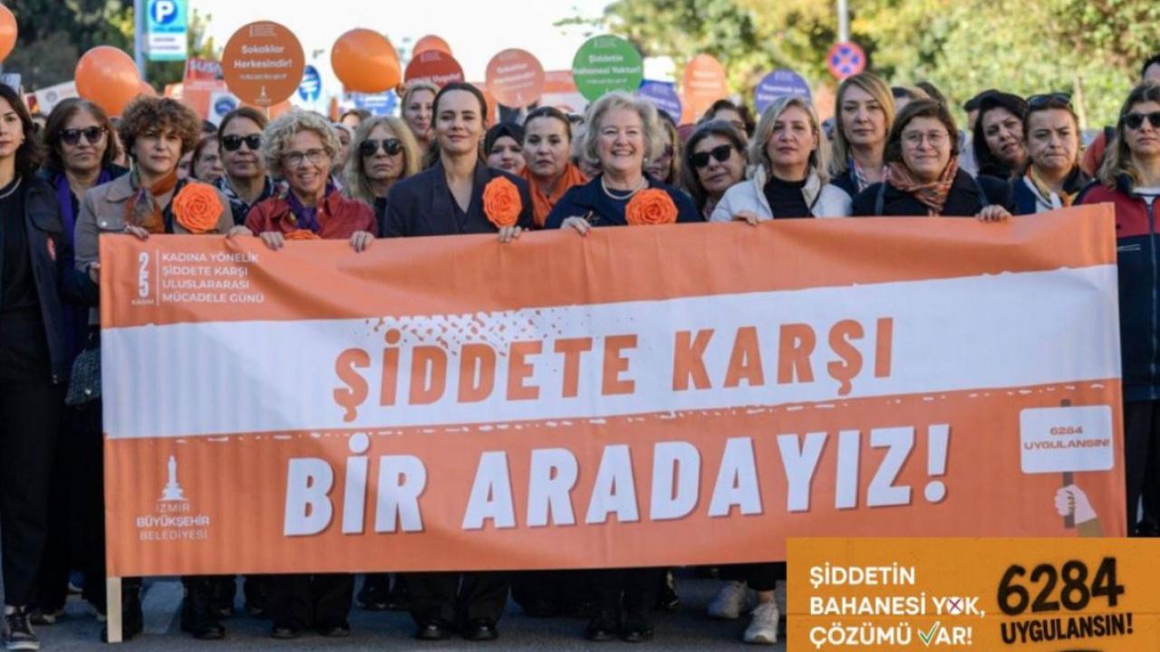 &quot;Hep Birlikte İzmir&quot;, kasım sayısıyla genç, kadın ve çocuklarla buluştu