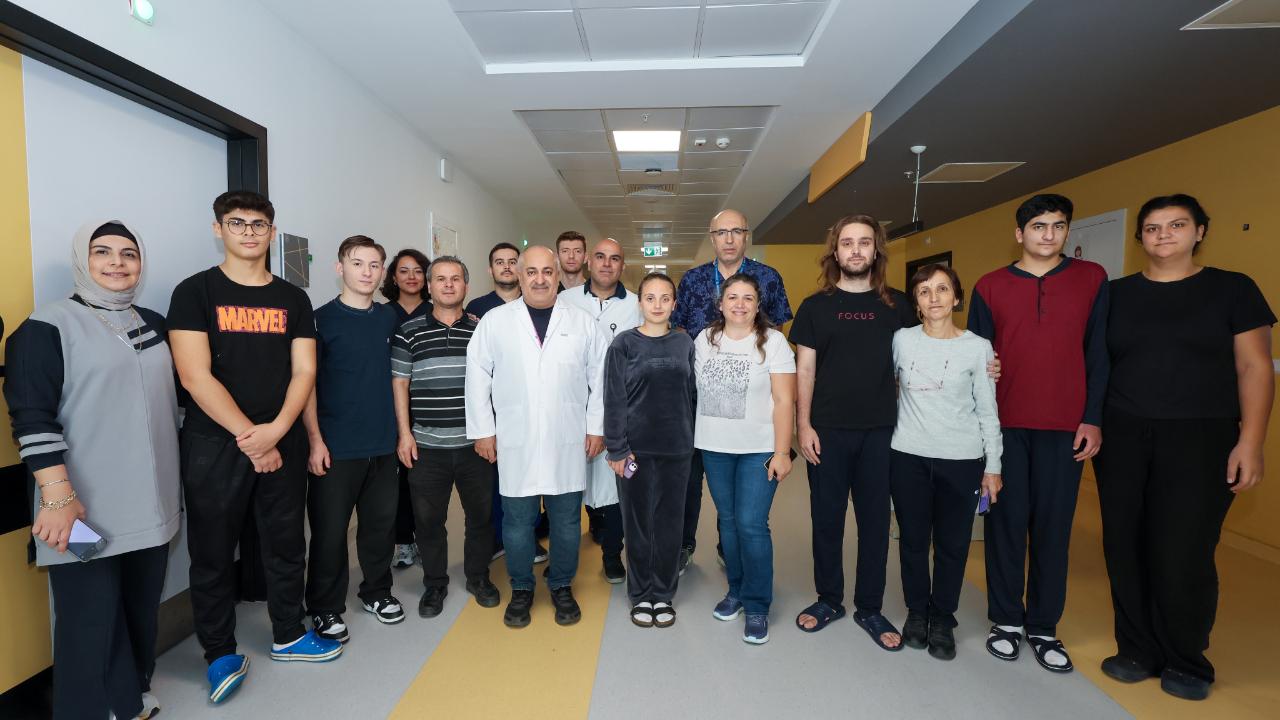 İzmir Şehir Hastanesi’nde TPVR ile Çocuk Kalp Hastalarına Ameliyatsız Çözüm