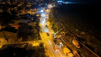 İZSU ekipleri Güzelbahçe–Narlıdere ana iletim hattındaki arızayı giderdi