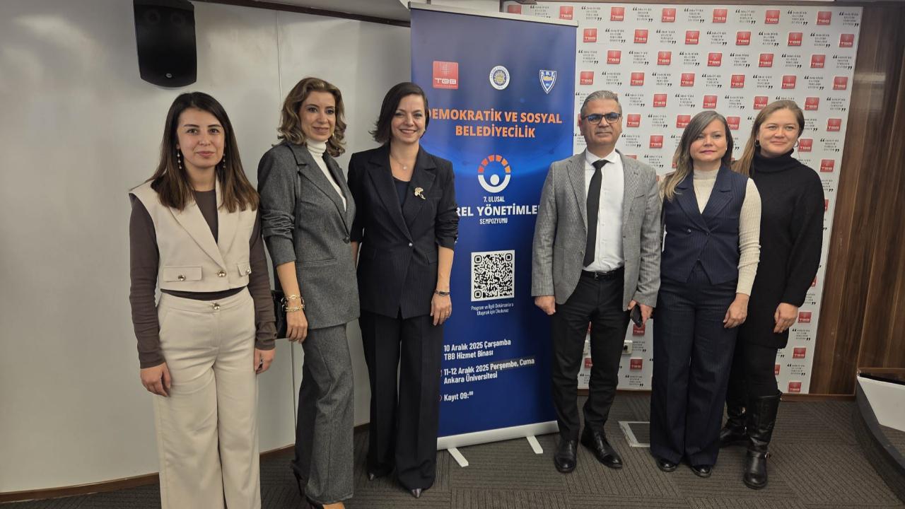 Karabağlar Belediyesi’nin Katılımcı Yönetim Modeli Ulusal Sempozyumda Örnek Gösterildi