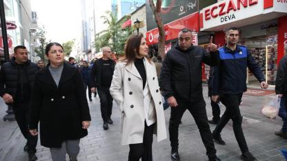 Karşıyaka Zabıtası iş başında!