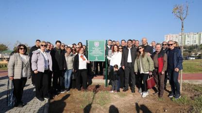 Karşıyaka’da zeytin fidanları toprakla buluştu