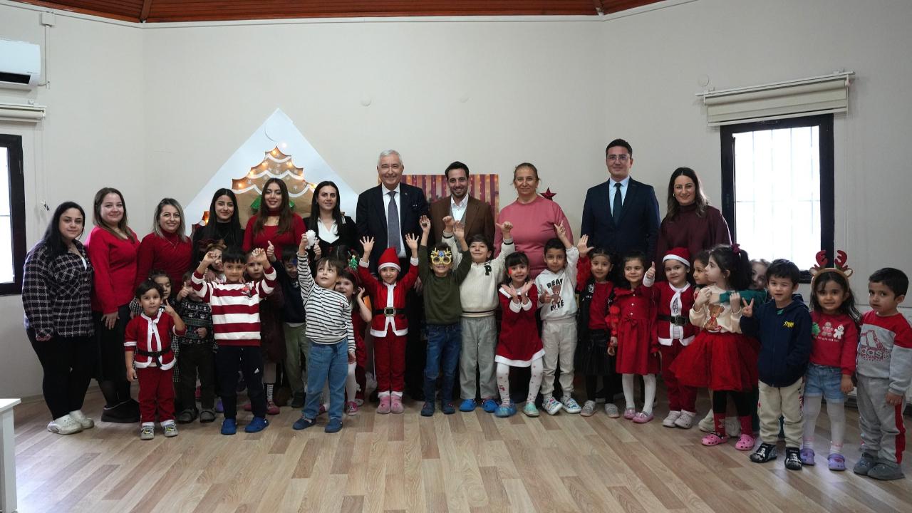 Kemalpaşa Belediyesi Gündüz Bakımevlerinde yeni yıl heyecanı
