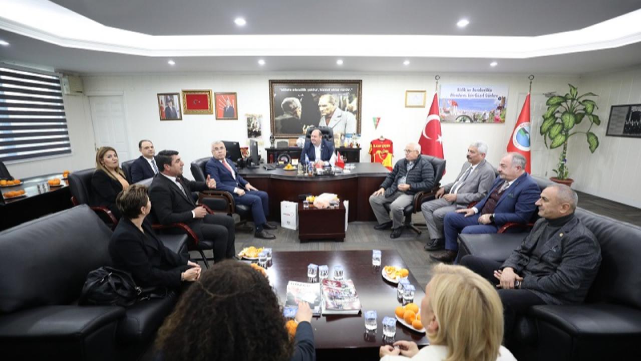 Muhtarlar Çalıştayı Menderes’te Yapıldı