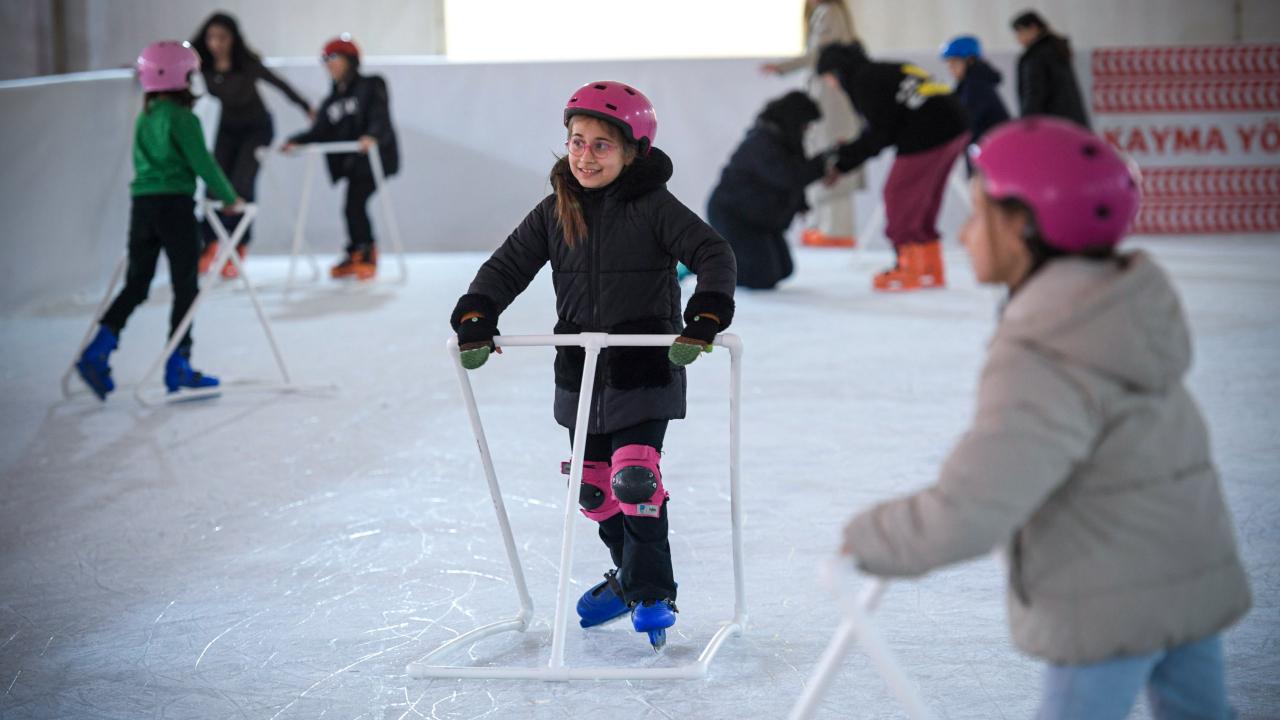 Yeni yıl coşkusu pistlerde