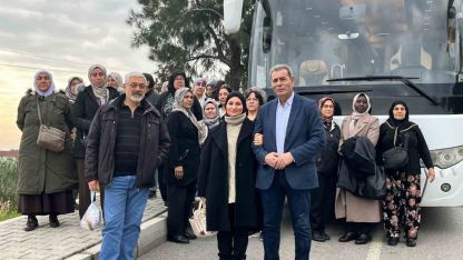 İzmir Büyükşehir’den Bayındırlı kadınlara festival sürprizi: 150 kadın festivale taşındı