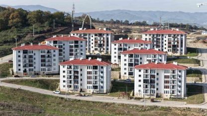 Bakan Kurum’dan Yalova sosyal konut paylaşımı: "Türkiye’yi ev sahibi yapıyoruz"