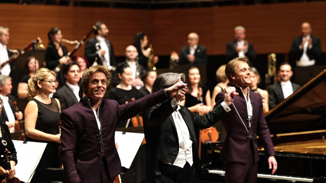 AASSM'de ünlü şef Marin ve Jussen kardeşlerden unutulmaz konser