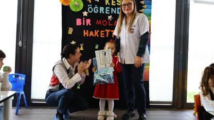 Atatürk'ün ismi de resmi de yüreklerde: Efes Selçuk'tan örnek uygulama