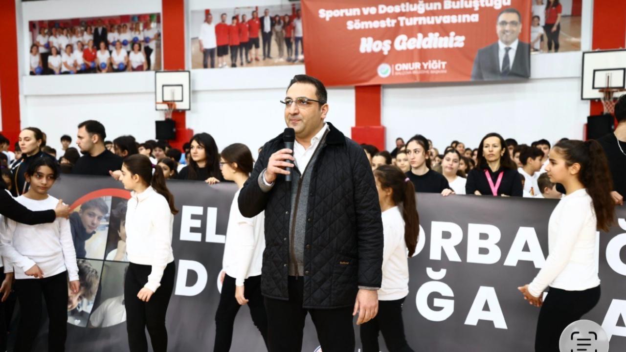 Balçova’daki Spor Turnuvasında Ortak Duruş: “Elinizi Zorbalığa Değil, Dostluğa Kaldırın”