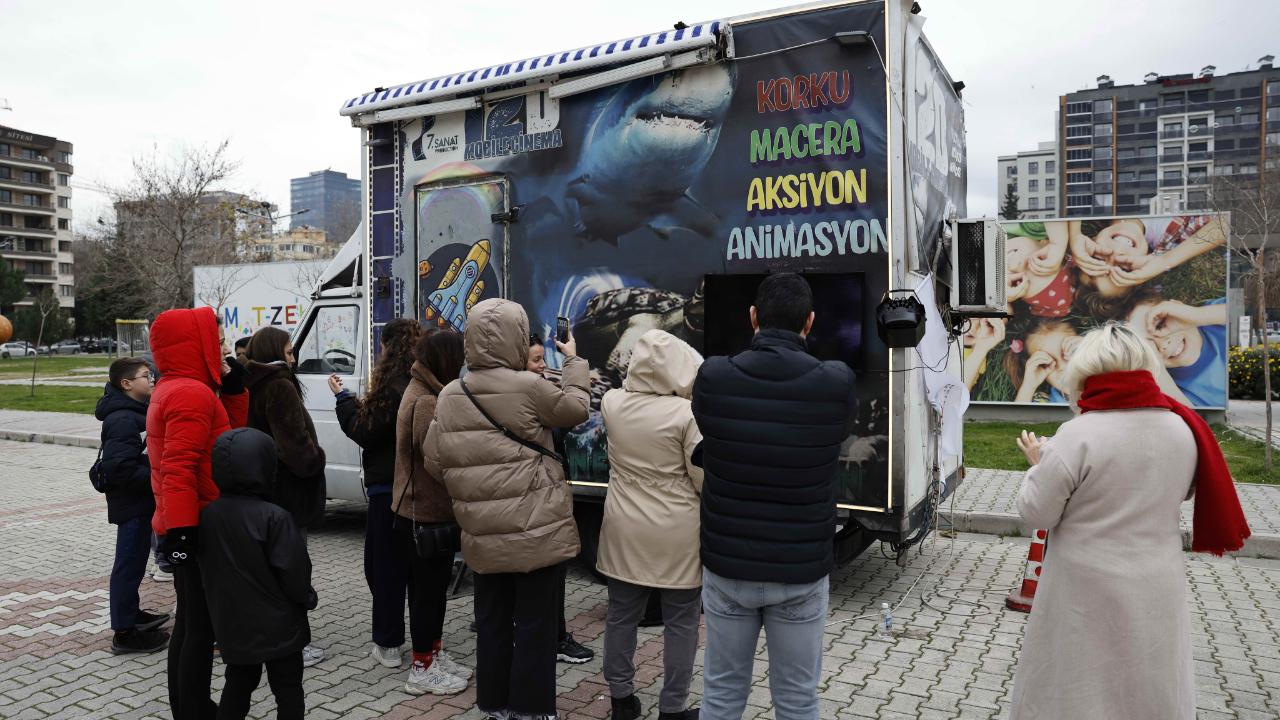Bayraklı’da Sömestir Coşkusu Mahallelere Taşınıyor
