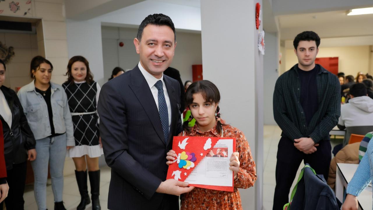 Bayraklı’da Yarıyıl Tatili Çocuklar İçin Şenliğe Dönüşüyor