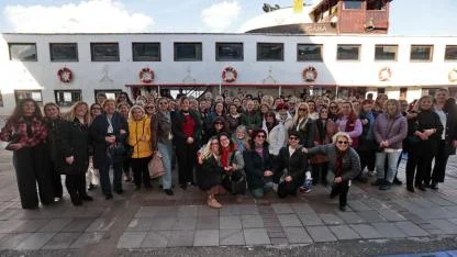 Bergama vapuru Konaklı kadınları konuk etti