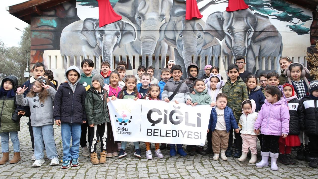 Çiğli Belediyesi’nden Çocuklara Unutulmaz Tatil Hediyesi