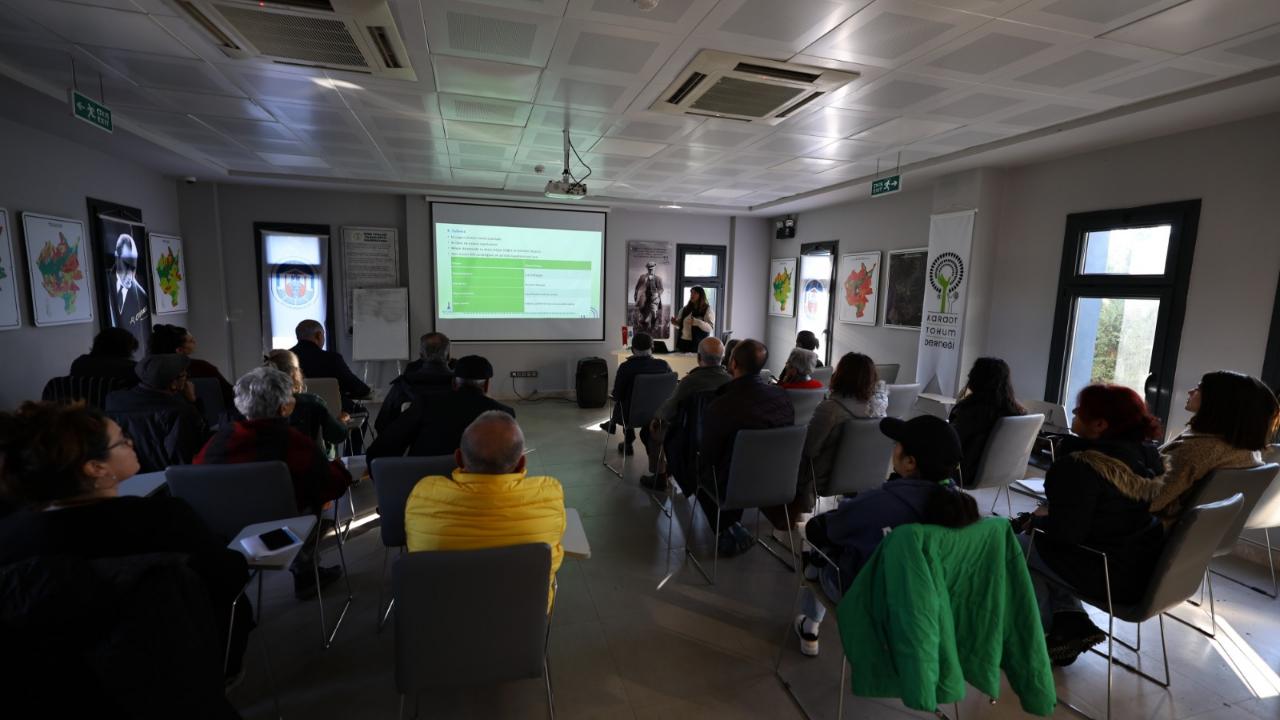 Efes Selçuk’ta Eğitimler Devam Ediyor: Üreticiye Katkı Sunan Tarım Eğitimi