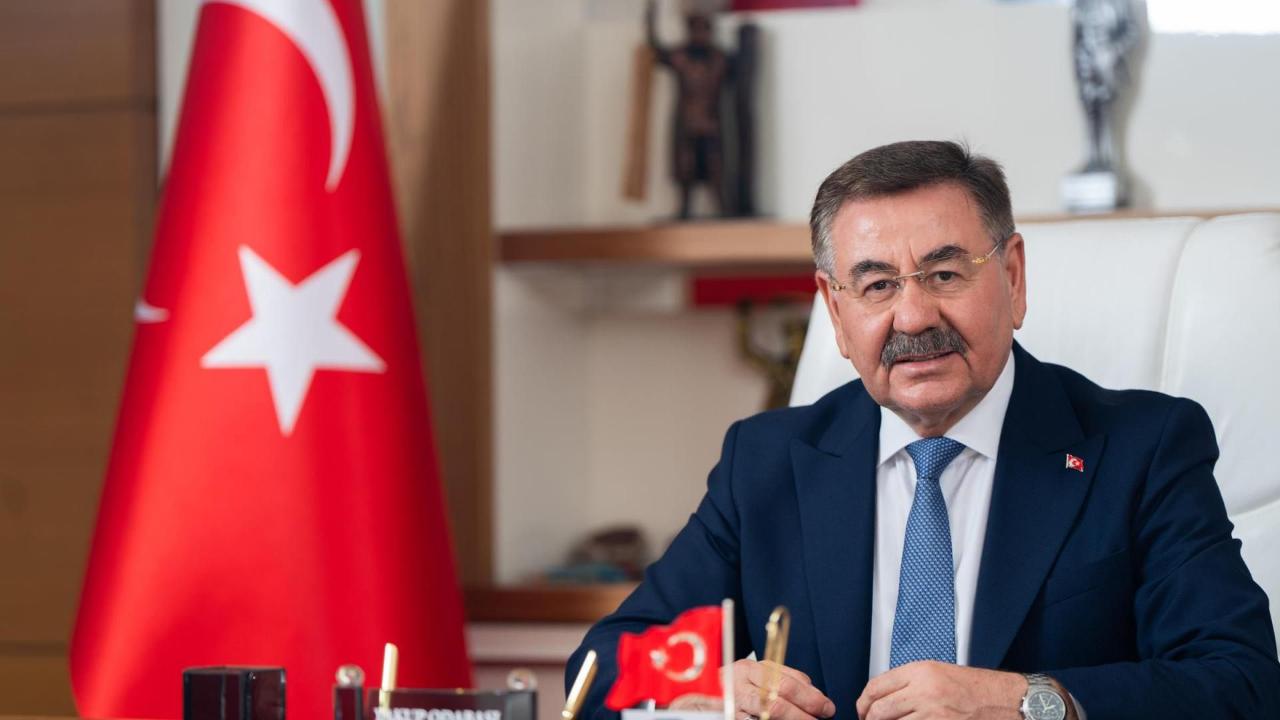 Gölbaşı'nda adrese teslim memuriyet; Yeğene özel müdürlük