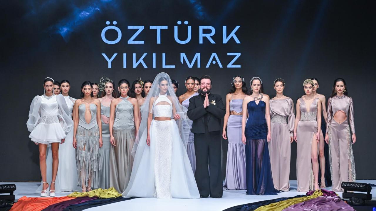 IF Wedding Fashion İzmir’de “Sessiz Asalet” podyuma taşındı