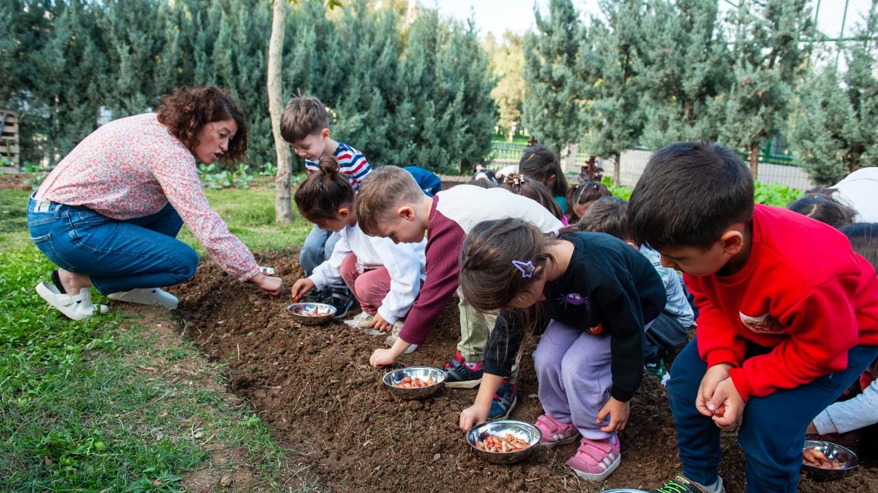 Karşıyaka ‘Yeşil Bayrak’ yolunda