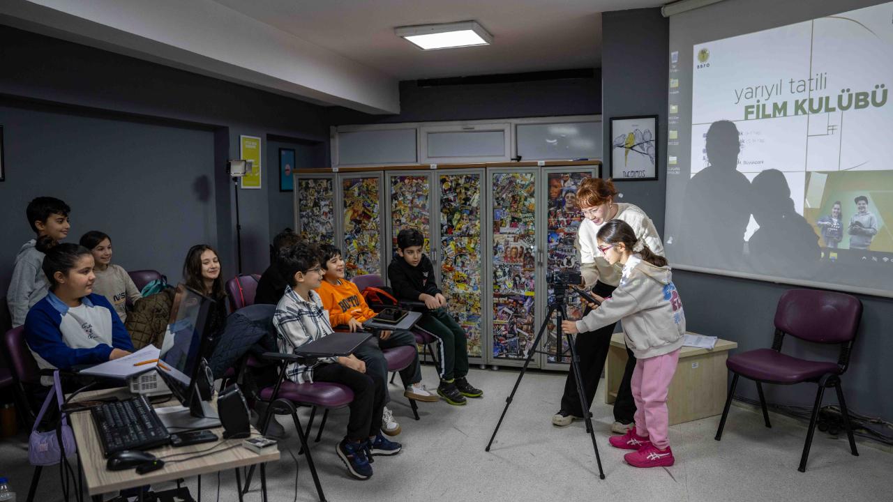 Minik yönetmenler Bornova’da yetişiyor