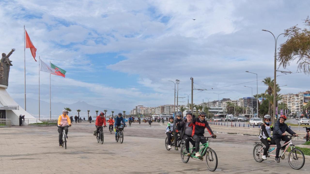 Pedallar, görme engellilerin kitaplara erişimi için çevrildi