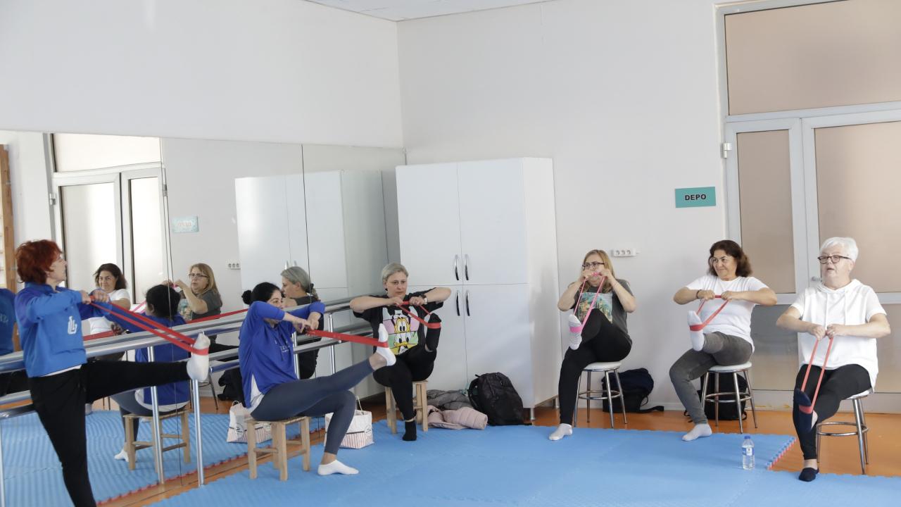 Seferiçınar Yaş Alma Merkezi 2000 üyesiyle umut ve dayanışmanın adresi oldu.