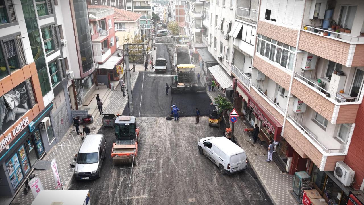 Tire’den Bayraklı’ya, Konak’tan Ödemiş’e yollar yenileniyor