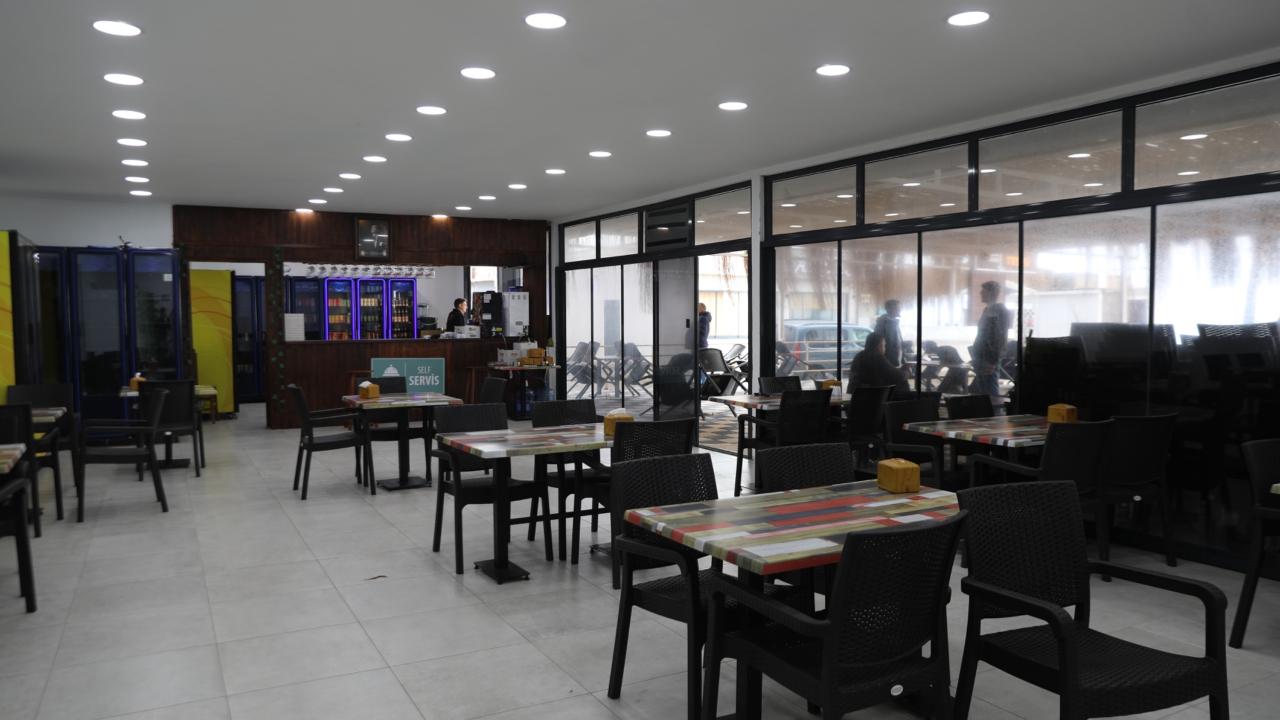 Ürkmez Sosyal Tesisi “Dört Mevsim” hizmet vermeye devam ediyor