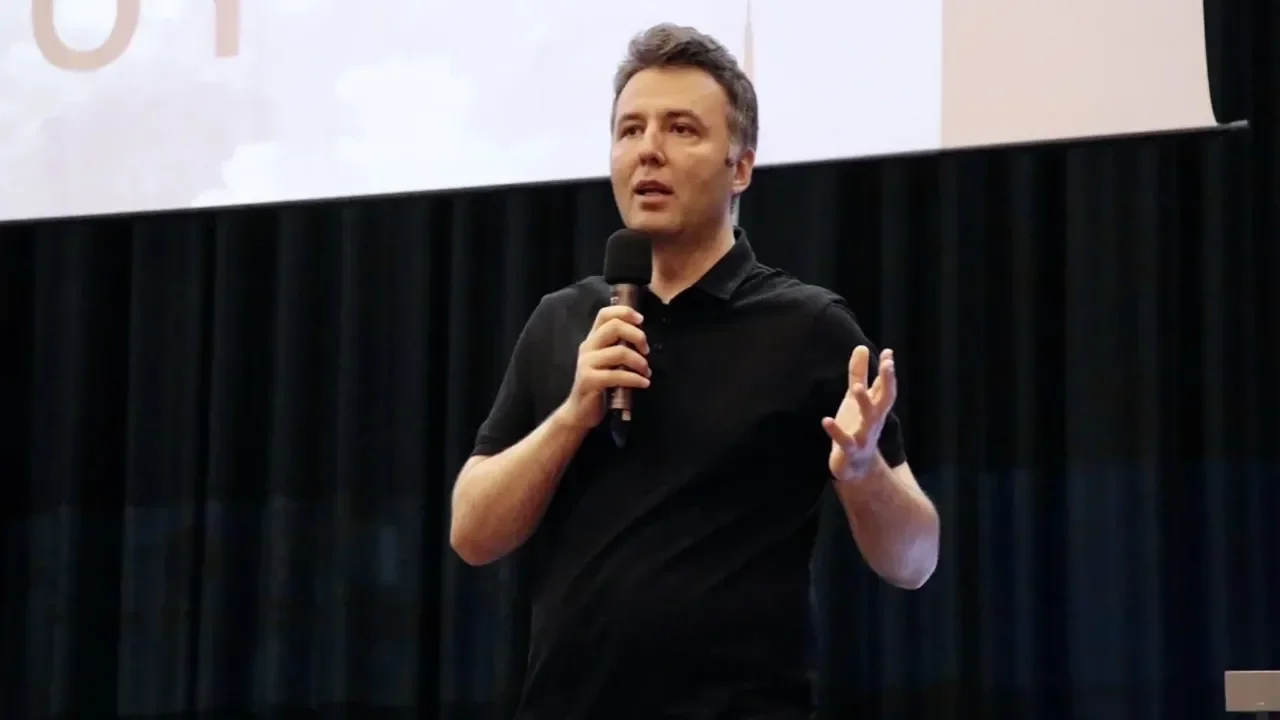 Veyis Ateş sessizliğini bozdu... Mehmet Akif Ersoy cezaevinde bakın ne yapmış!