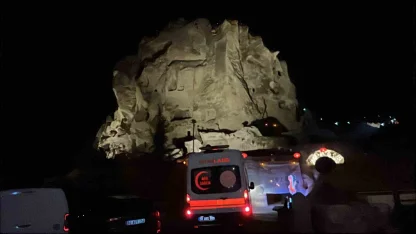 60 metrelik Uçhisar Kalesi’nde hayat kurtaran dayanışma