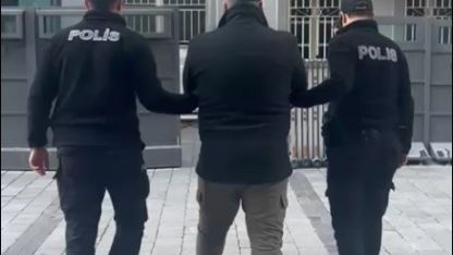 İzmir’de 12 yıl hapis cezasıyla aranan şahıs yakalandı
