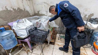 İzmir’de sağlıksız gıda üretimine suçüstü