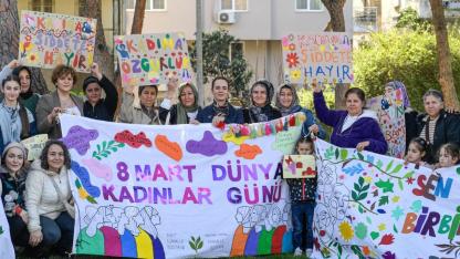 8 Mart Dayanışma Noktalarında kadınların sesi yükseldi