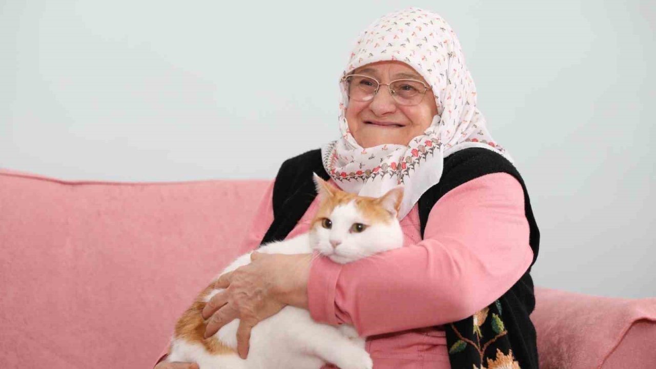 81’lik Sevim nine unutulmadı