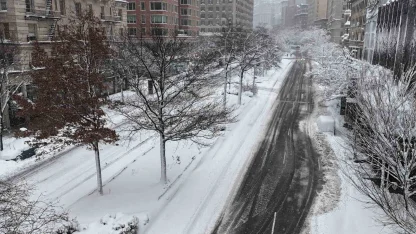 ABD’de kar fırtınası hayatı durma noktasına getirdi
