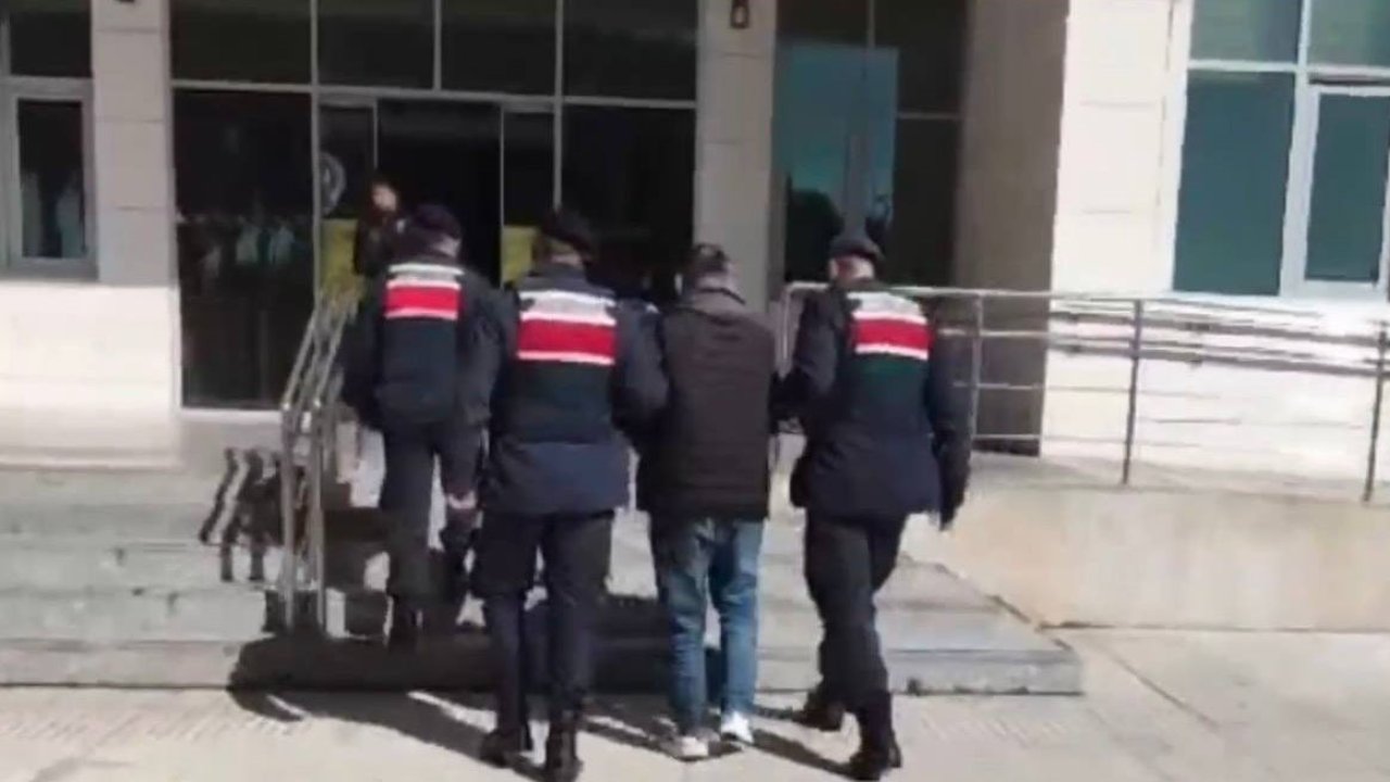 Adana’da 10 milyon 110 bin kaçak makaron ele geçirildi