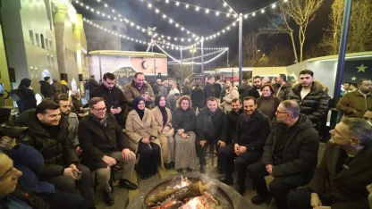 AK Parti İstanbul İl Başkanlığı komşularla aynı sofrada buluştu