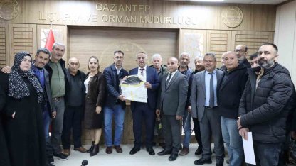 ’Ana Arı Yetiştiriciliği’ kursunu başarıyla bitiren kursiyerlere sertifika