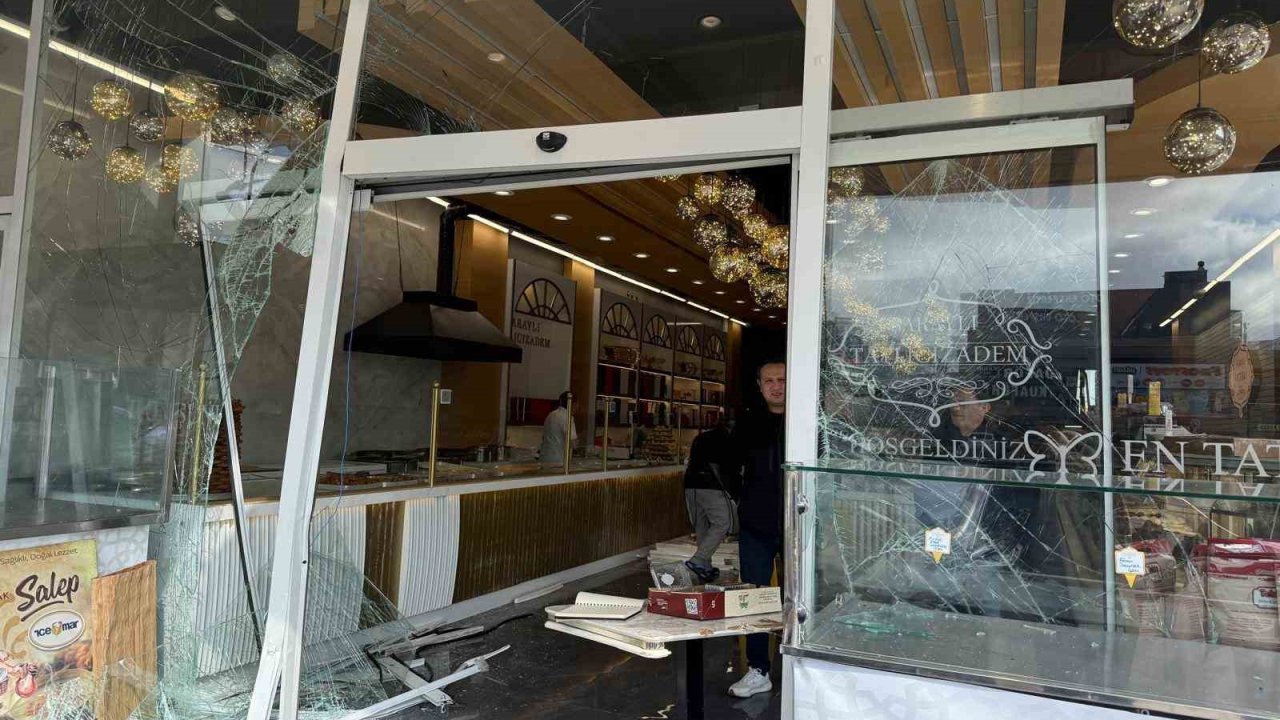 Ankara’da otomobilin dükkana girmesiyle ilgili konuşan çalışan o anları anlattı