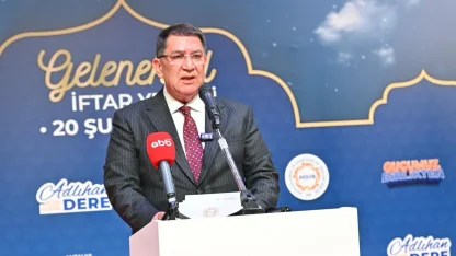 Antalya protokolü ve oda başkanları iftarda buluştu