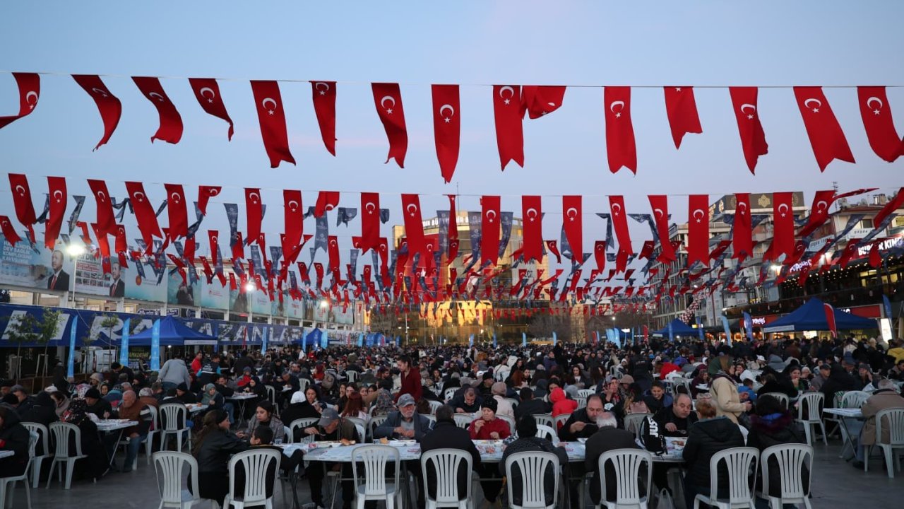 Aydın Büyükşehir Belediyesi Ramazan’ın bereketini kentin dört bir yanına taşıyor