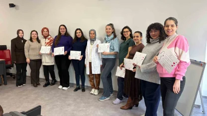 Aydın Şehir Hastanesi Gebe Okulu’nun ilk mezunları belgelerini aldı