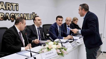 Bakan Kacır’a Akçadağ’ın Küçük Sanayi Sitesi projesi sunuldu