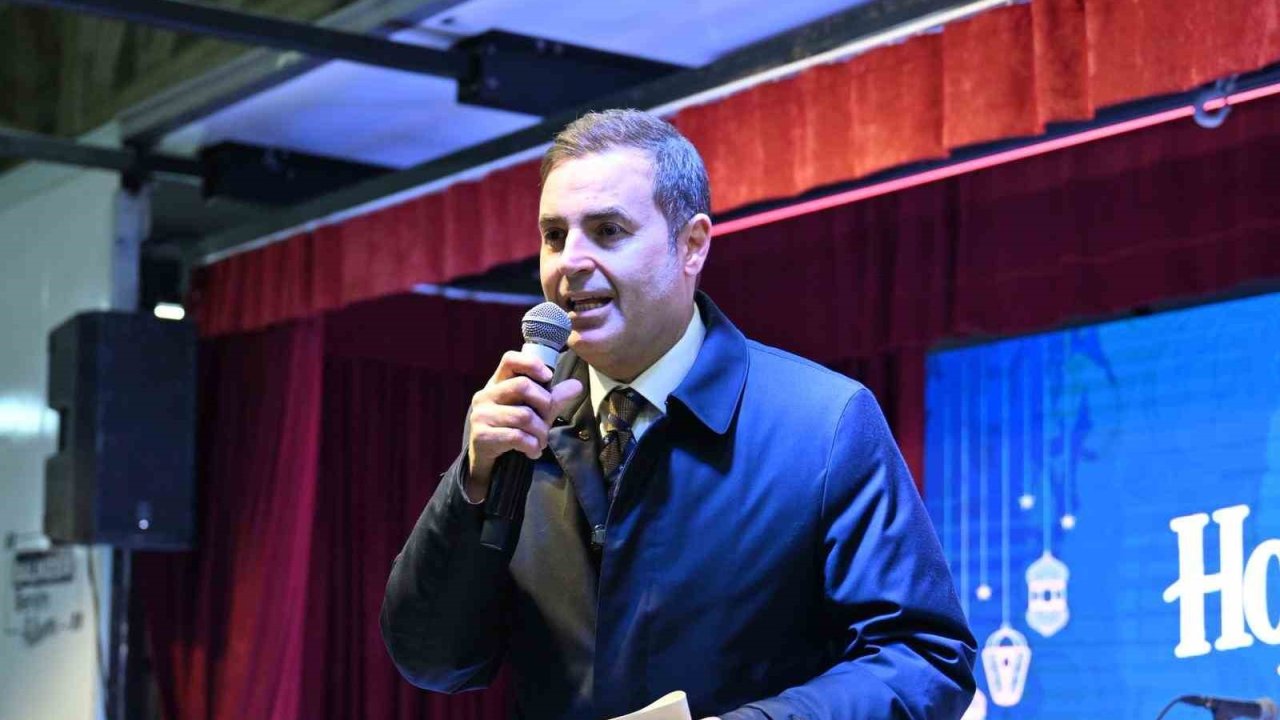 Başkan Ahmet Akın Susurluklu hemşehrileriyle aynı sofrada buluştu