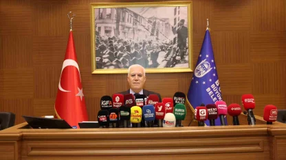 Başkan Bozbey: "Tüm Bursalılara hayırlı Ramazanlar diliyorum"